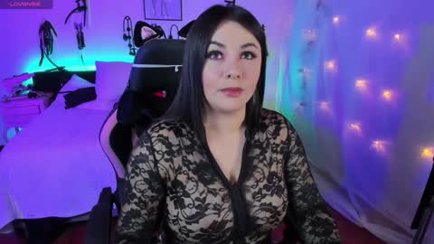 Liah Santos online show from December 13, 2024, 12:35 pm