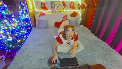 sara  foxy online show from December 28, 2024, 3:36 pm