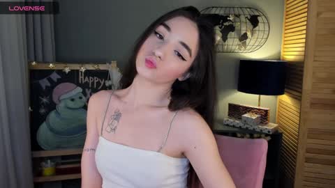 sarah_grows online show from December 4, 2024, 9:11 am