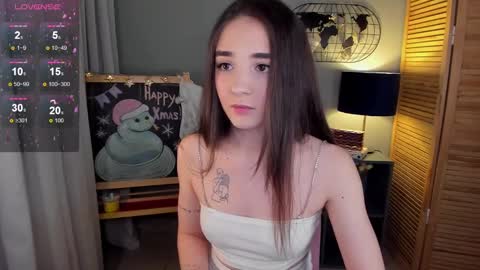 sarah_grows online show from December 15, 2024, 8:28 am