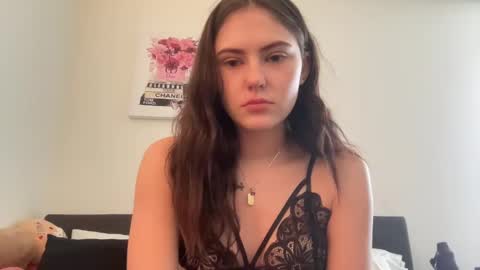 SarahxOliver online show from January 11, 2025, 3:25 pm