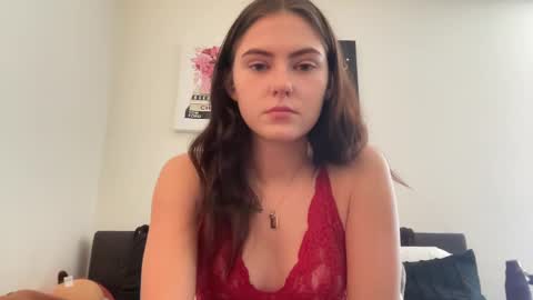 SarahxOliver online show from January 17, 2025, 3:17 pm