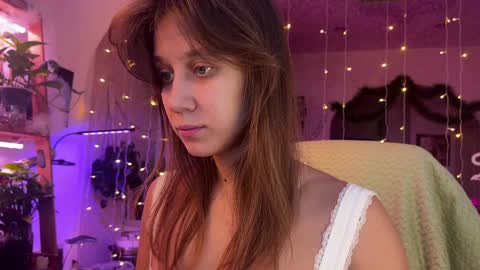 Alexandra Sasha in short online show from January 5, 2025, 7:28 am