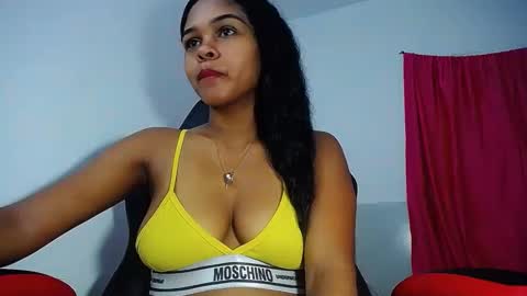 sashabreck1 online show from November 29, 2024, 2:28 am