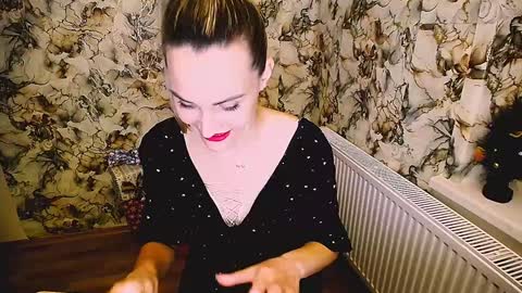 scandinavian_princess online show from January 29, 2025, 1:29 pm