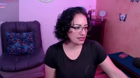 Scarlett sax online show from November 25, 2024, 10:48 pm