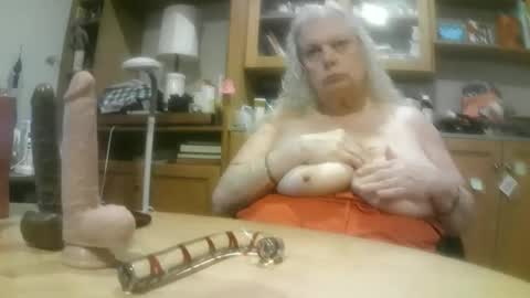 secretbbw_gilf online show from December 20, 2024, 5:20 am