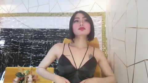 seductivelatinaxasian online show from January 3, 2025, 2:32 pm