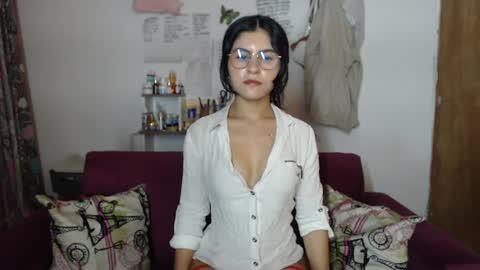 seleena_01 online show from November 29, 2024, 11:03 pm