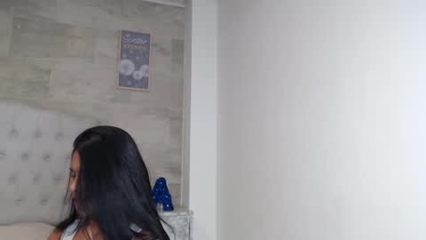 seleena__ online show from January 10, 2025, 4:43 am