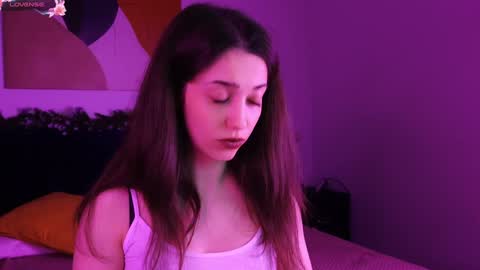 semily_super online show from December 3, 2024, 7:29 am