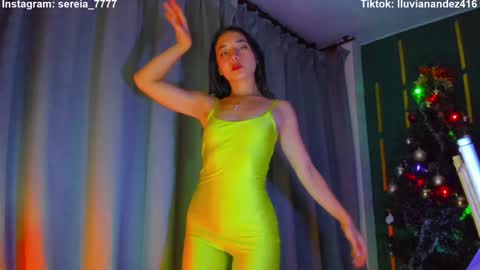 sereia_7777 online show from December 11, 2024, 1:32 am