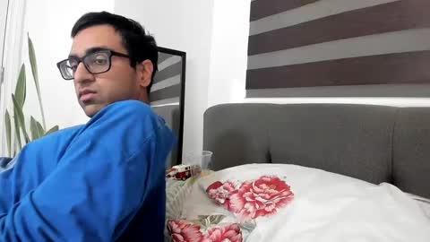 sexfiendmani online show from November 29, 2024, 12:32 pm