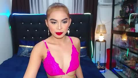 sexy_khyrie online show from January 18, 2025, 1:49 pm