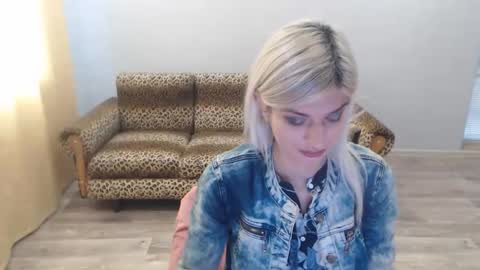 sexybeatriice online show from December 1, 2024, 7:13 am