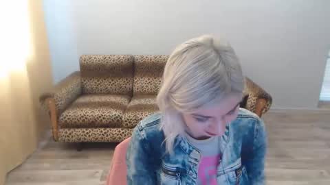 sexybeatriice online show from December 15, 2024, 7:12 am