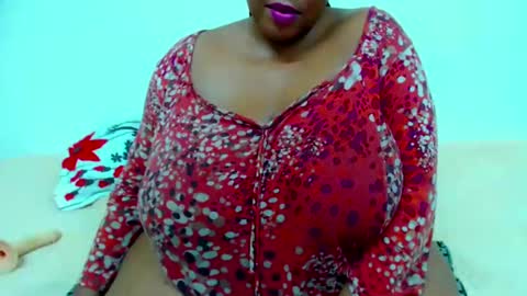 sexyebonylove89 online show from December 10, 2024, 11:21 pm