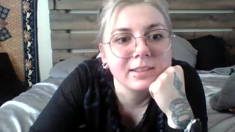 sexylittleseven online show from January 14, 2025, 7:44 pm