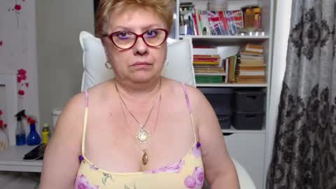 sexylynette4u online show from November 19, 2024, 8:17 am