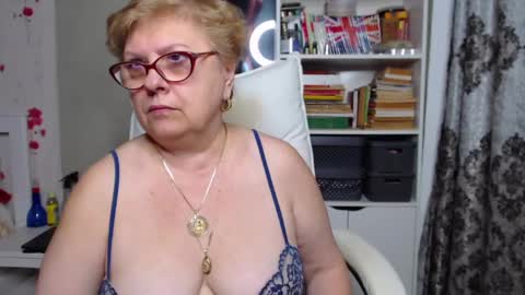 sexylynette4u online show from December 6, 2024, 9:03 am