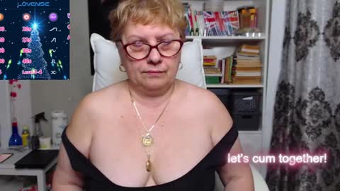 sexylynette4u online show from December 19, 2024, 8:47 am