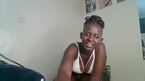 sexyreddebony online show from January 1, 2025, 4:04 pm