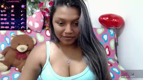 sexyvaldiry online show from December 27, 2024, 7:33 pm