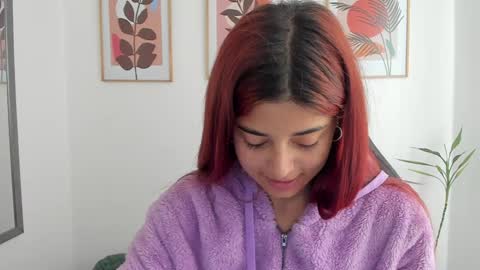 shylittlebunny online show from December 14, 2024, 1:16 pm