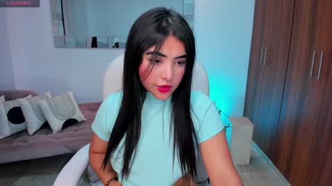 siara_sanders online show from November 20, 2024, 12:09 pm