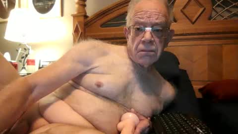 silverdaddy70x online show from November 14, 2024, 4:19 pm