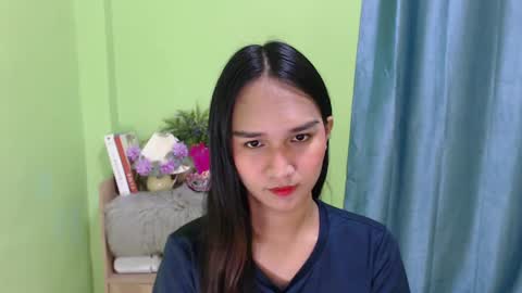 simple_lady21 online show from November 26, 2024, 2:02 am