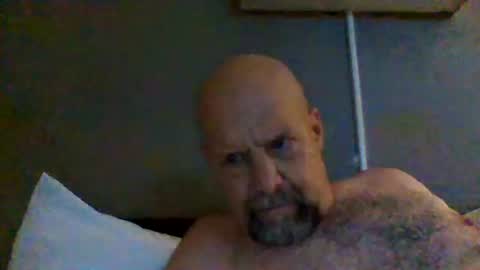 Skeeter online show from November 19, 2024, 6:39 am