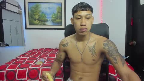 slim_master12 online show from January 10, 2025, 1:10 pm