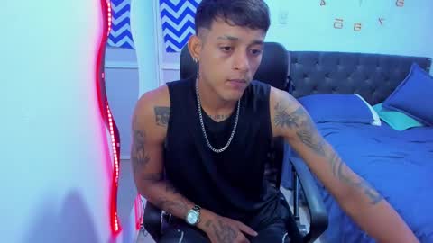 slim_master12 online show from December 16, 2024, 7:34 am