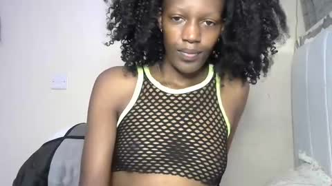 slimcutie_ online show from December 21, 2024, 5:59 pm