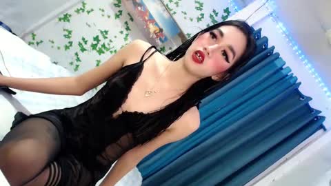 just call me aryana online show from January 6, 2025, 11:35 am