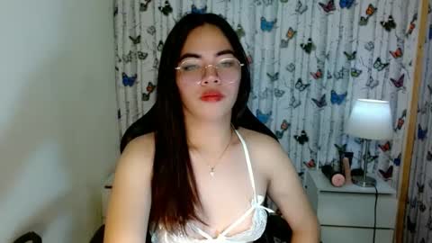 sofia_ava24 online show from November 18, 2024, 3:21 pm