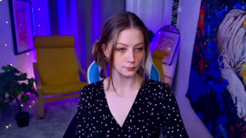 sofia_medison online show from November 28, 2024, 2:11 pm