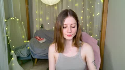 sofia_medison online show from December 20, 2024, 1:58 pm