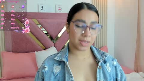 Sofia Rios online show from December 7, 2024, 11:03 am