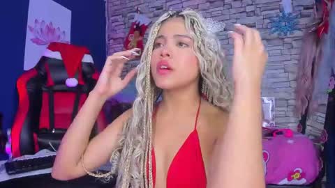 sofiacastillo01 online show from December 24, 2024, 12:46 pm