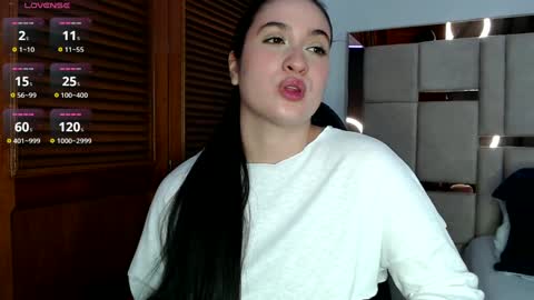 sofiaduque_26 online show from December 14, 2024, 7:55 pm