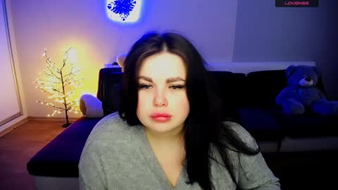 sophia__olsen online show from November 22, 2024, 6:33 am