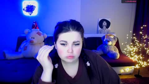 sophia__olsen online show from November 26, 2024, 7:06 am