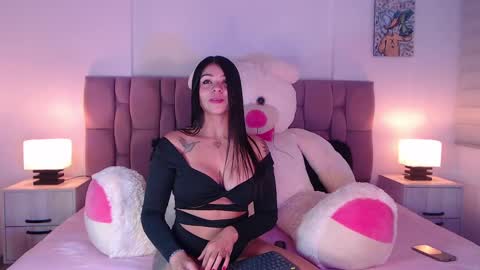 Sophia Carson online show from November 14, 2024, 11:48 am