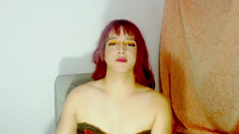 sophiehillsxo online show from January 7, 2025, 3:06 am