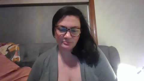 NaughtyMommy online show from January 1, 2025, 1:21 pm