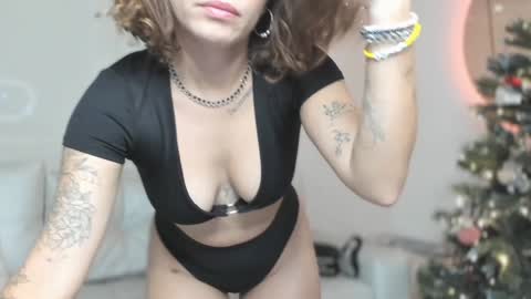 brisa  s online show from November 30, 2024, 2:05 am