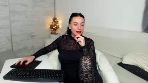 Carla online show from December 14, 2024, 4:18 pm