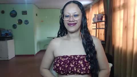 alejandra online show from December 26, 2024, 5:34 pm